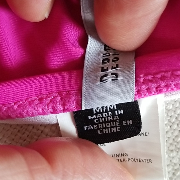 Bikini - Picture 8 of 8